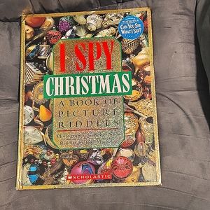 Christmas Children's Book I spy Christmas